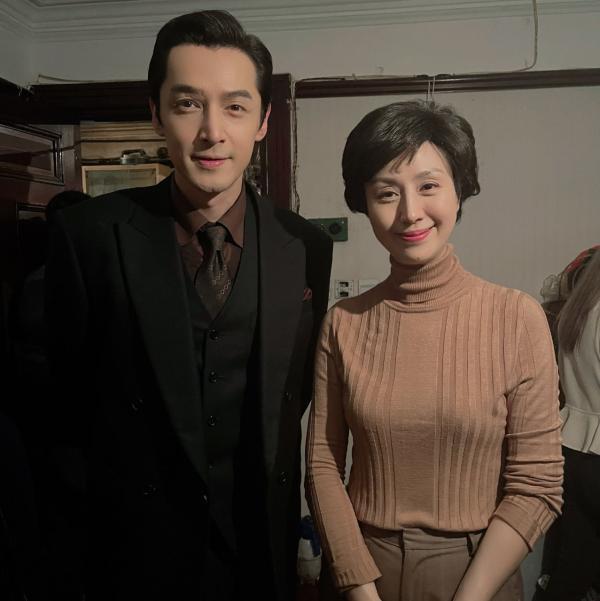 史依弘:《繁花》里的史老師是我,也不是我