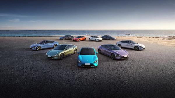 小米股價午盤大漲超12% 網(wǎng)友:終于要重回發(fā)行價了