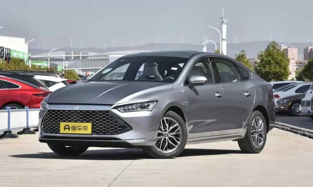 王傳福最近發表了一番讓人震驚的言論,他表示比亞迪目前擁有大約