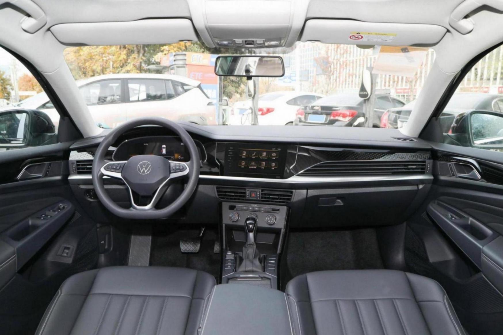 上汽大眾帕薩特已經(jīng)跌至14萬了!