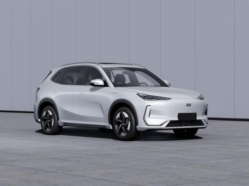 吉利“放大招”,全球車型曝光,長超4.6米,左右舵同步研發(fā)測試