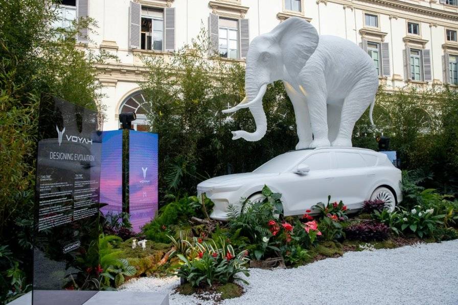 攜手Natuzzi打造跨界合作新典范 嵐圖汽車意大利發布