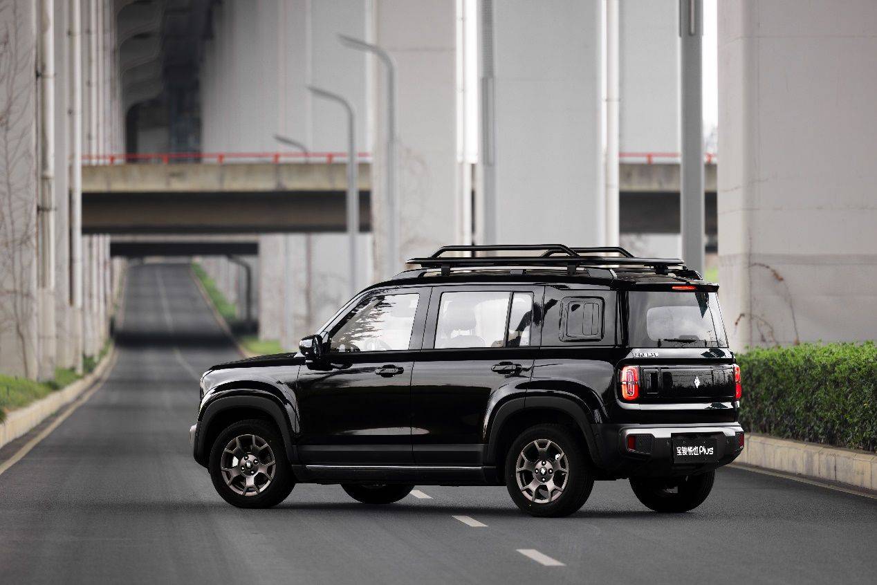 方盒子造型,領航智駕加持,寶駿悅也Plus成10萬級不二之選