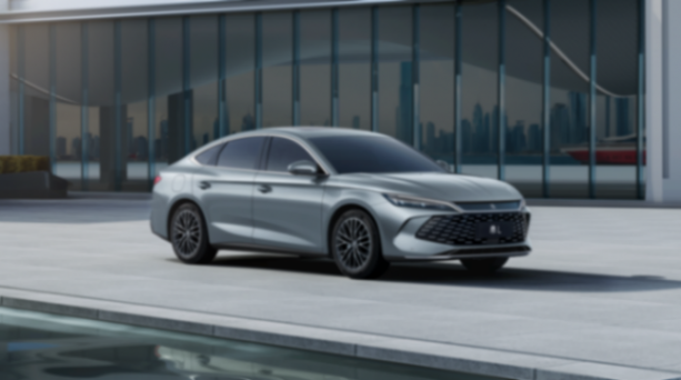 12萬起?秦L龍顏進化驚艷來襲,或成凱美瑞最強勁敵