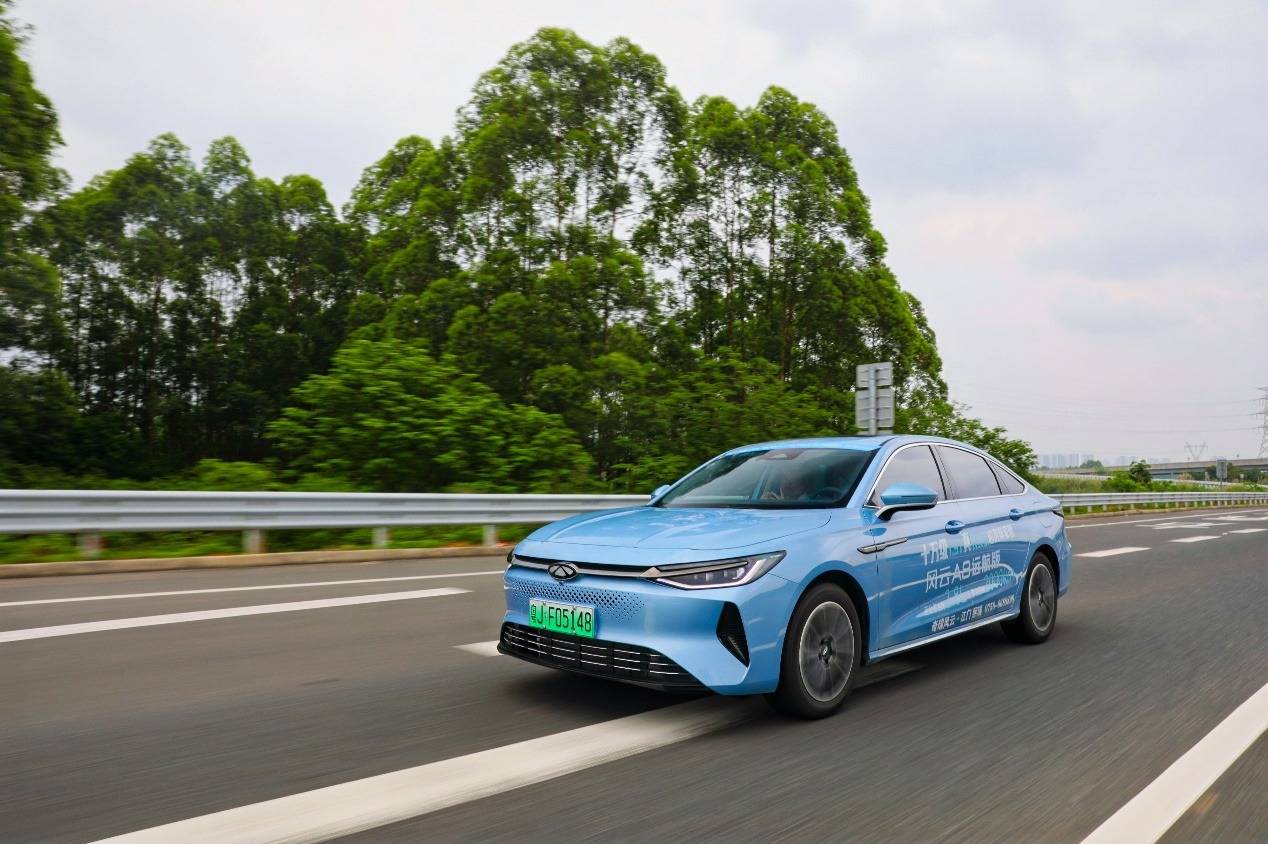 奇瑞風云A8雙2挑戰賽主打一個“較真” 一車解決所有混動痛點