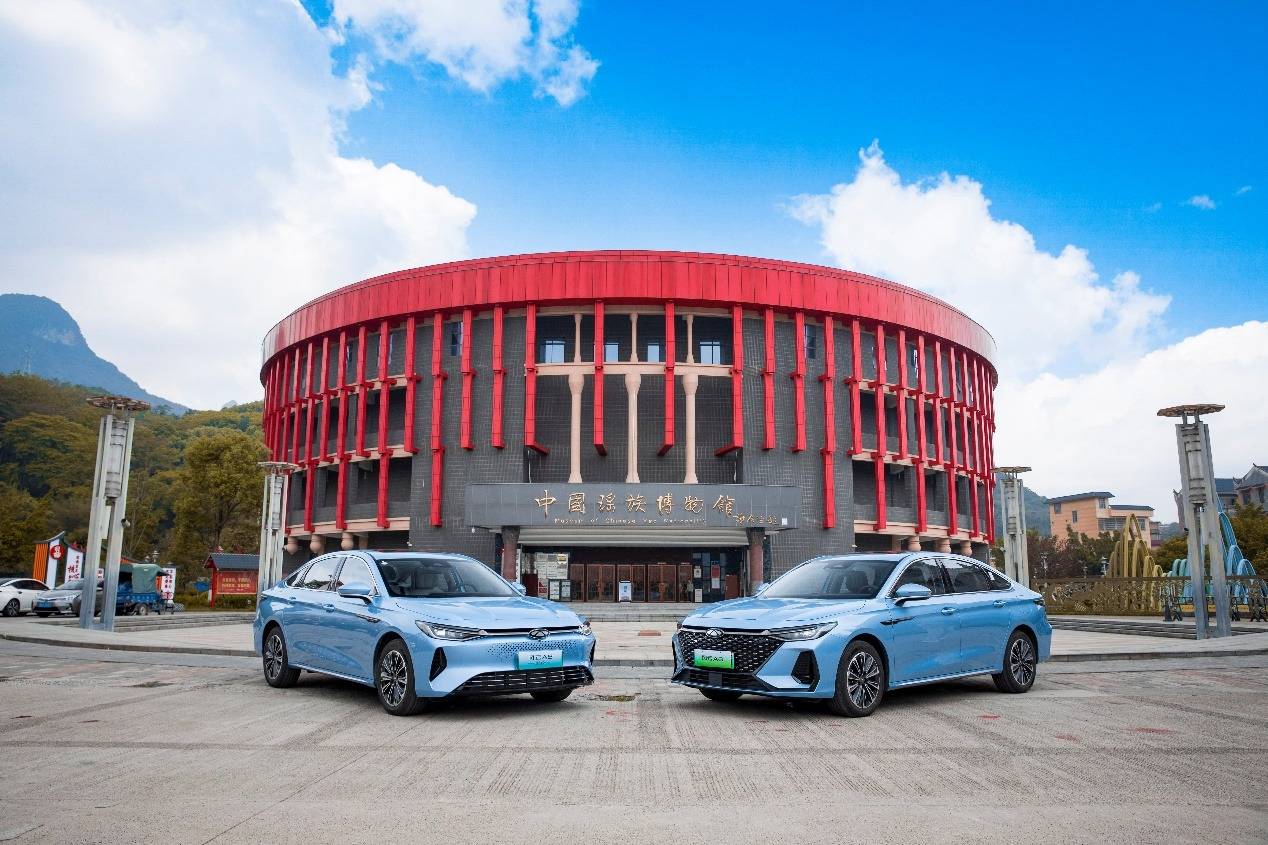 奇瑞風云A8雙2挑戰賽主打一個“較真” 一車解決所有混動痛點