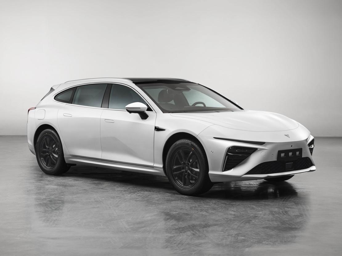 哪吒S獵裝版申報(bào)圖曝光 提供純電/增程動(dòng)力