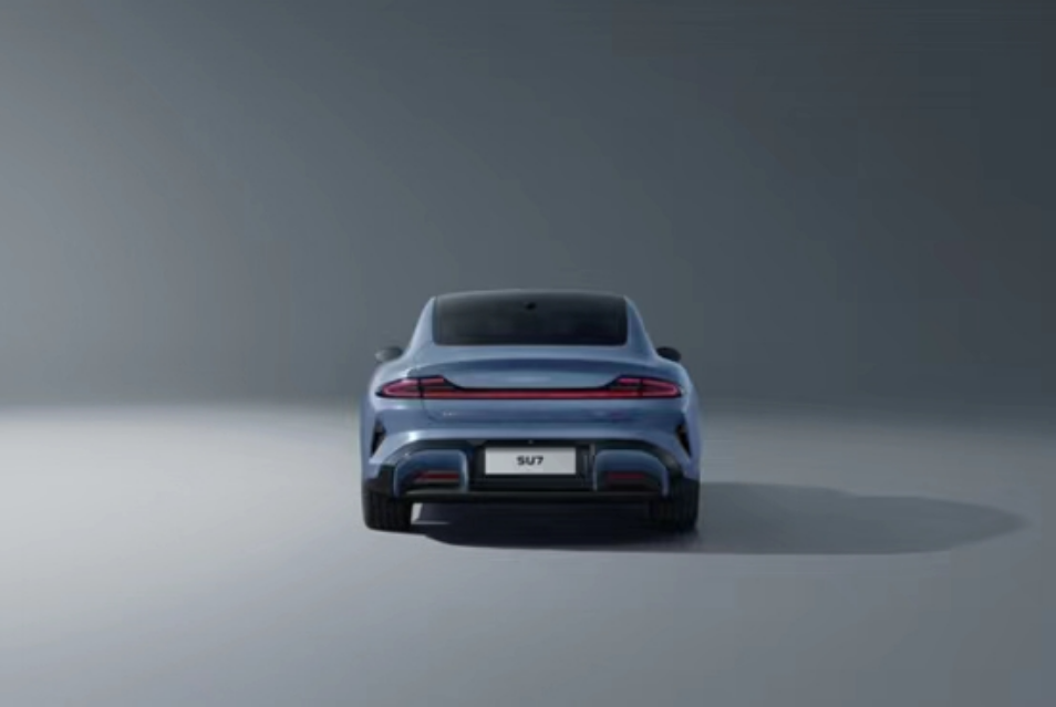 智己L6對比小米SU7,產品和營銷誰贏得更多?