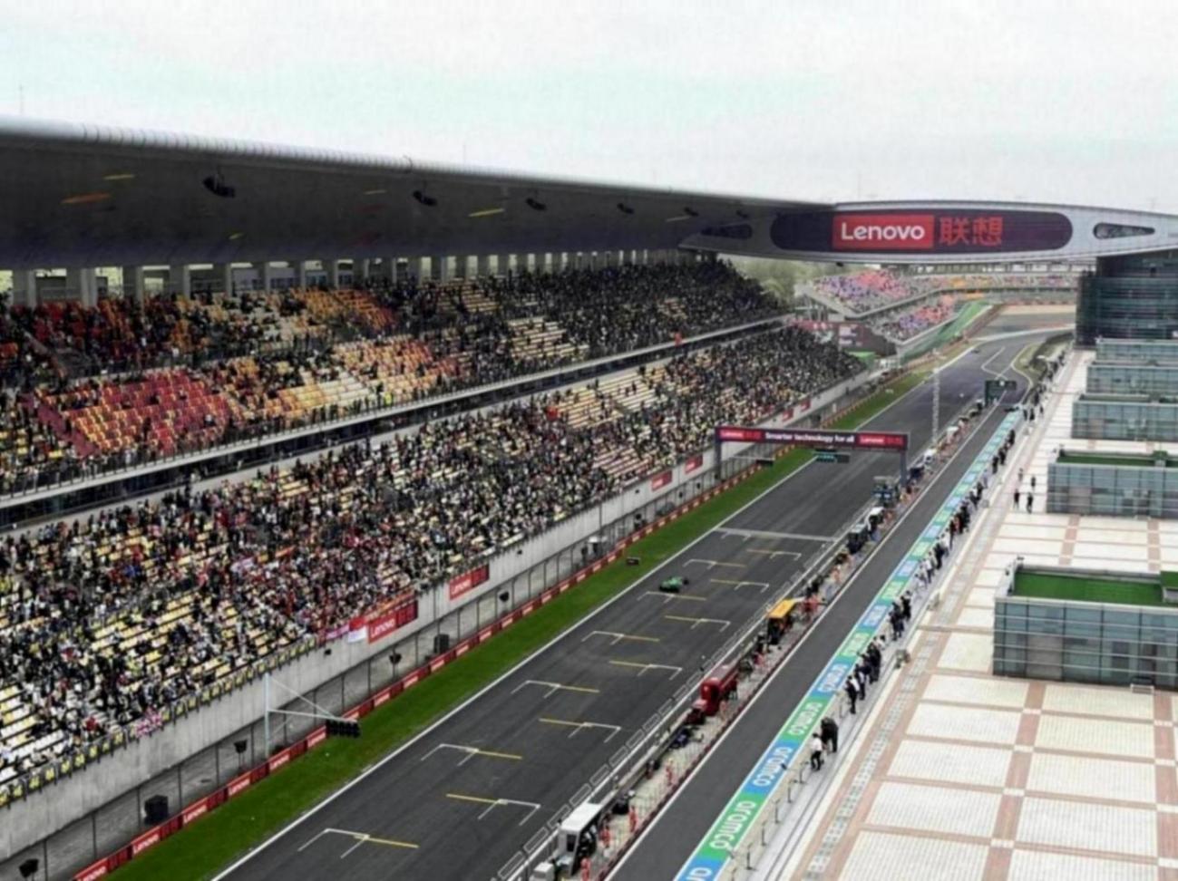 F1中國大獎賽戰(zhàn)火再燃:各地車迷匯聚上海,周冠宇主場首秀受期待