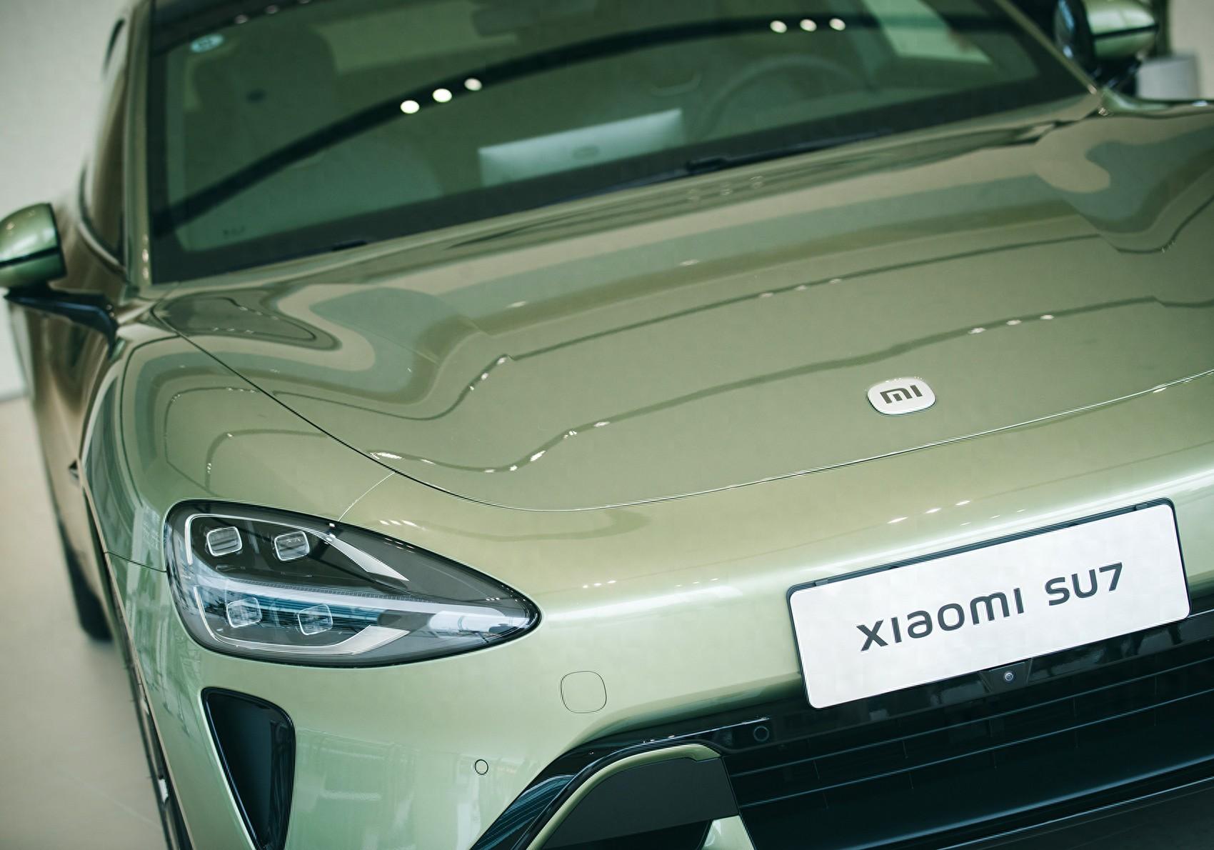 特斯拉全線降價1.4萬,如何應對?雷軍:特斯拉也是友商,我非常佩服馬斯克