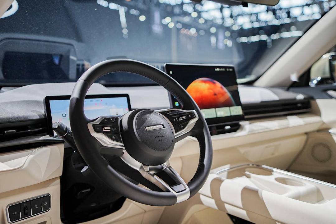 北京車型|哈弗品牌兩位“新朋友”亮相,來自多個國家的300名海外經銷商現場圍觀