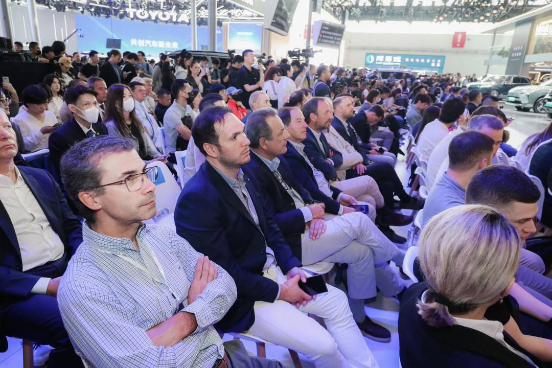 北京車型|哈弗品牌兩位“新朋友”亮相,來自多個國家的300名海外經銷商現場圍觀