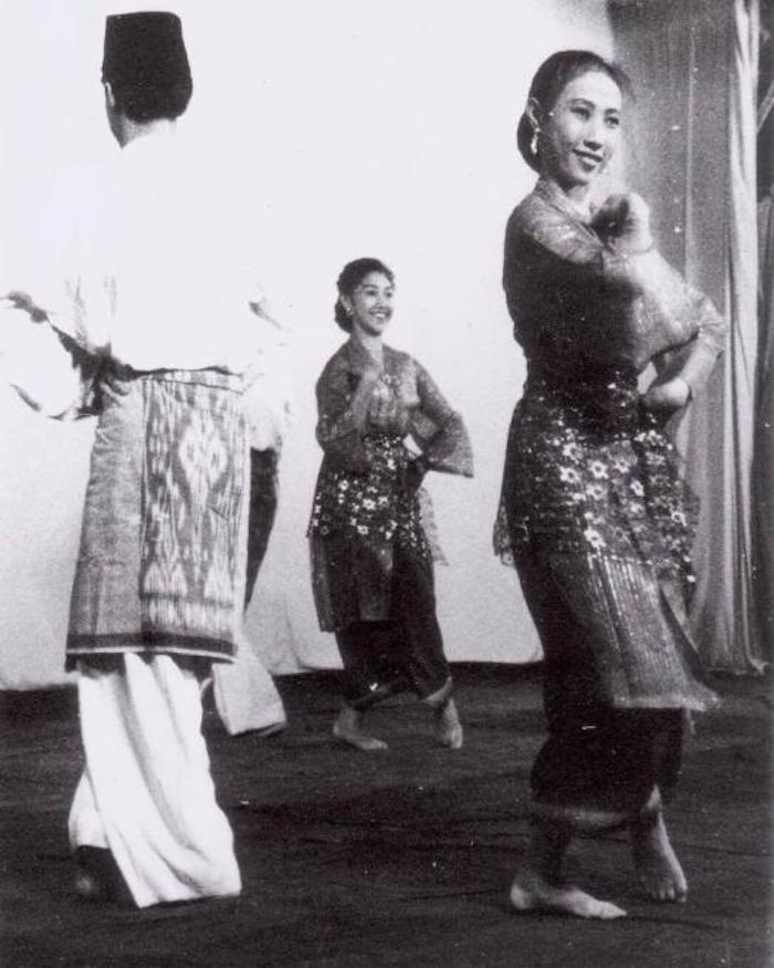 新加坡的華校文藝晚會(huì):從保衛(wèi)華文教育到想象多元國家