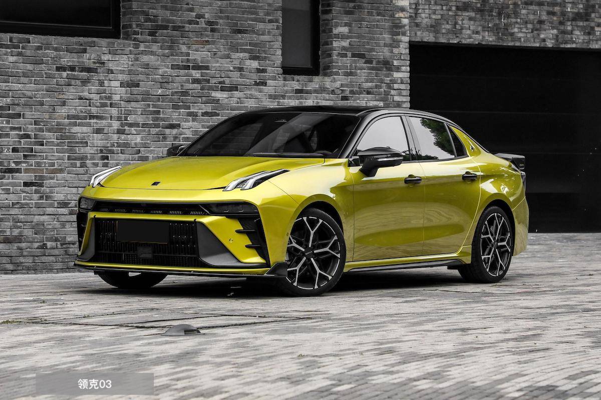 預算24萬上下買運動家家,領克03和凱迪拉克CT4,誰更香?