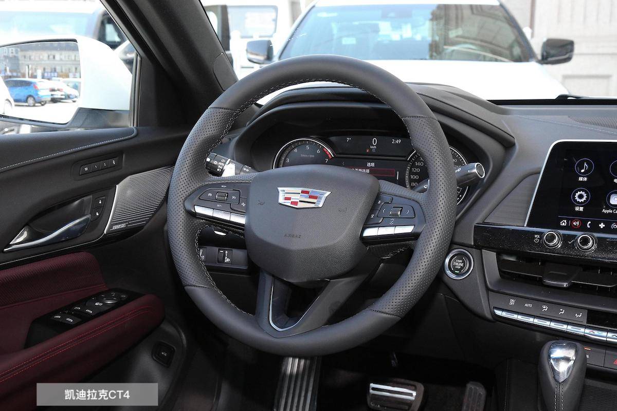 預算24萬上下買運動家家,領克03和凱迪拉克CT4,誰更香?