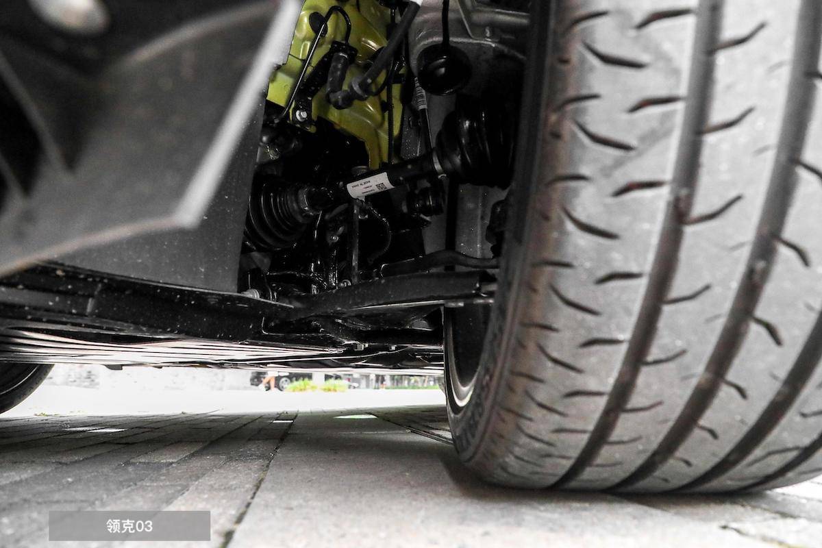 預算24萬上下買運動家家,領克03和凱迪拉克CT4,誰更香?