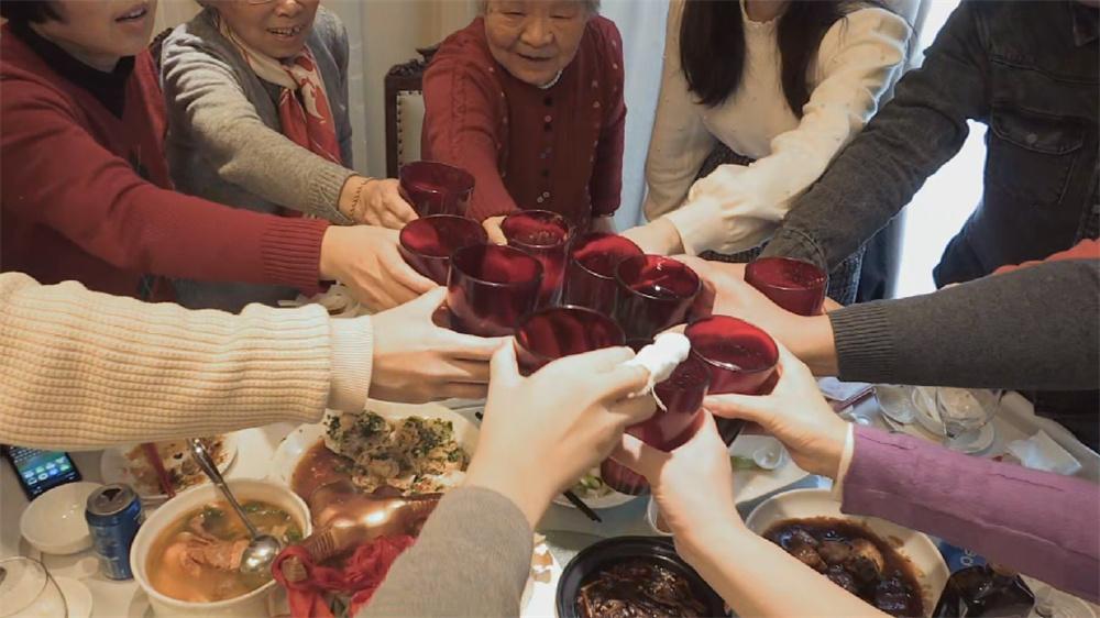 呈現上海百年市井記憶,口述式家庭紀錄片《七家樂》將播