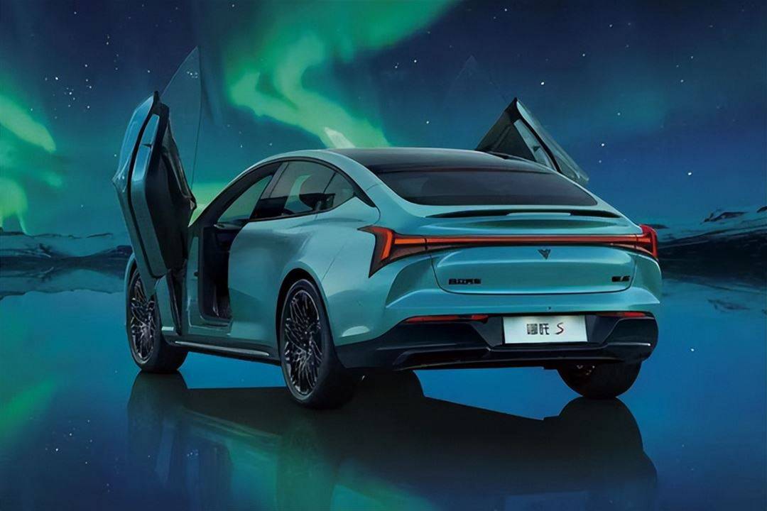 哪吒“改名”,周鴻祎能否二次救贖?