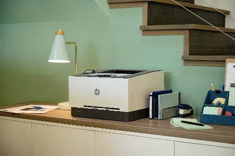 惠普推出全新 HP Color LaserJet Pro 3000 捷系列彩色激光打印機為中小企業客戶打造高效專業打印體驗