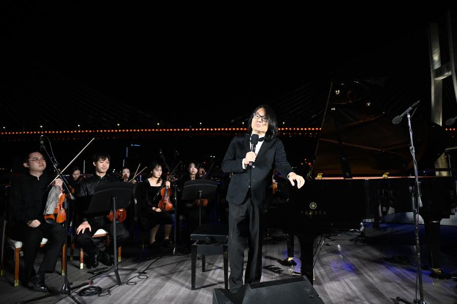 宋思衡的北外灘游船音樂會(huì),一場(chǎng)流動(dòng)的盛宴