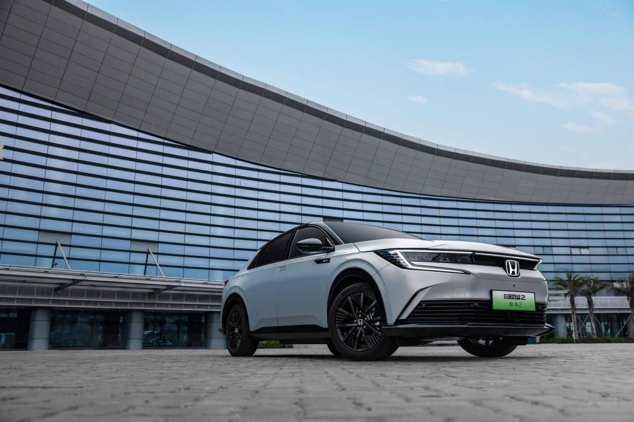 讓電車回歸汽車本身 廣汽本田e:NP2極湃2硬核實(shí)力打造合資爆款