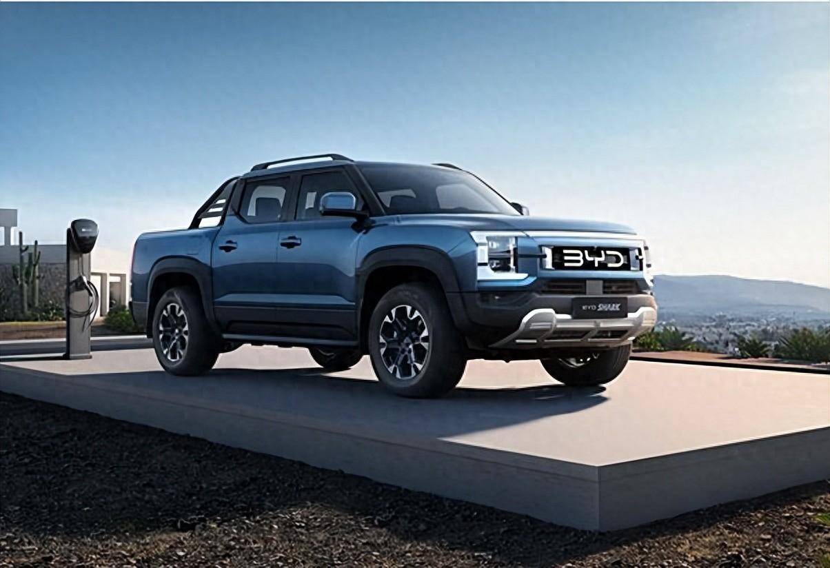 比亞迪皮卡終于來了,中文名或為“猛鯊”,不過亮相是在國外
