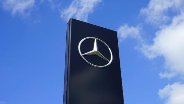 早報:moto X50 Ultra發布 李斌回應樂道搶走蔚來訂單