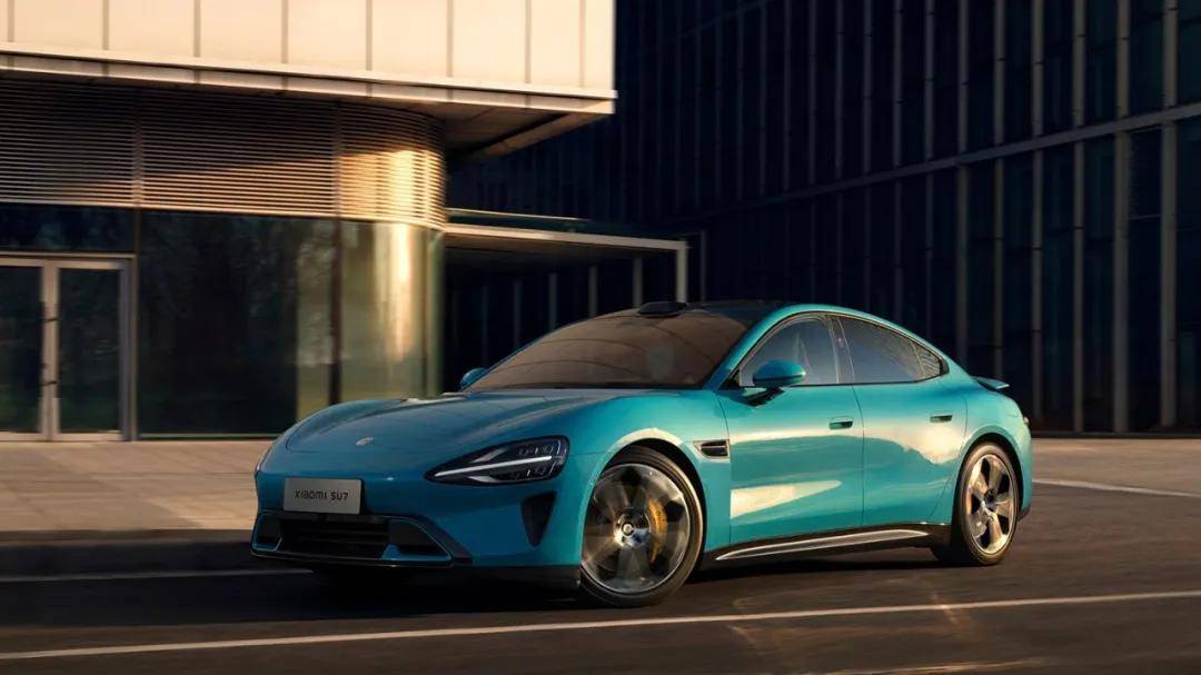 三大“熱門新車”4月銷量:小米SU7供不應求,理想MEGA不到700輛