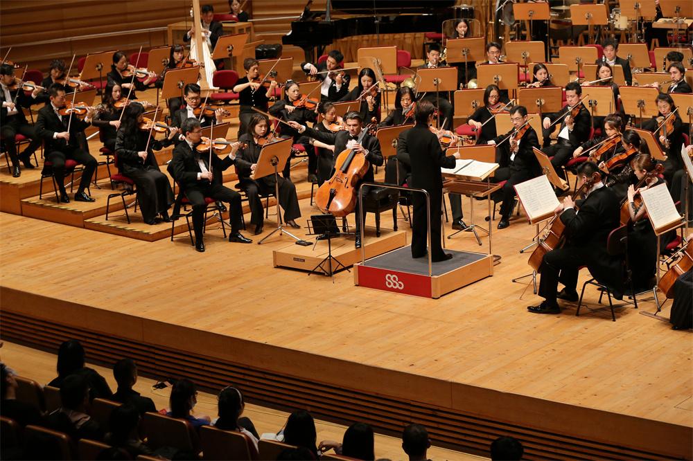 挑戰(zhàn)硬骨頭!卡普松+葉詠詩(shī),在上海首秀《遙遠(yuǎn)的世界》