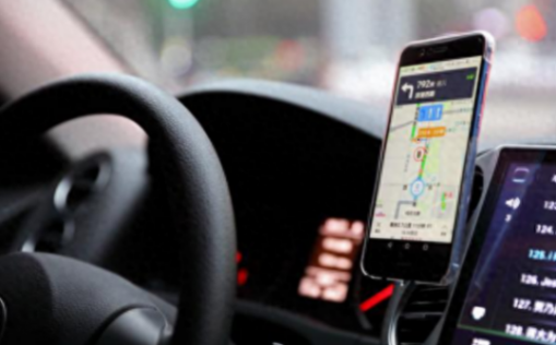 導(dǎo)航終歸還是“出局”啦,眾多有車的人換上一科技,路況超清楚