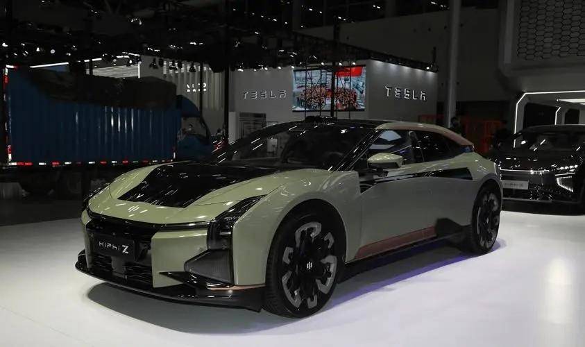 高合汽車的白衣騎士,iAuto已在中國設立公司