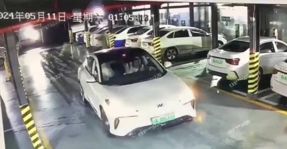 長城靈魂摩托首次亮相 圖片