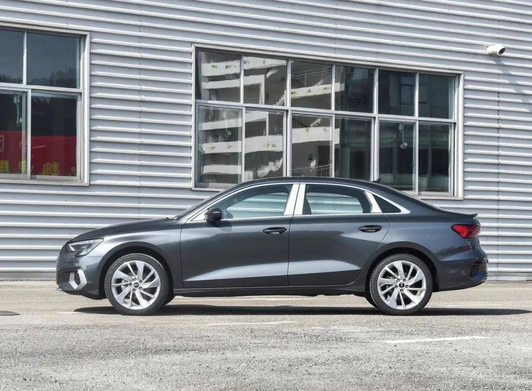 小心上當!看配置表買車弊處多,盤點那些車廠的文字游戲