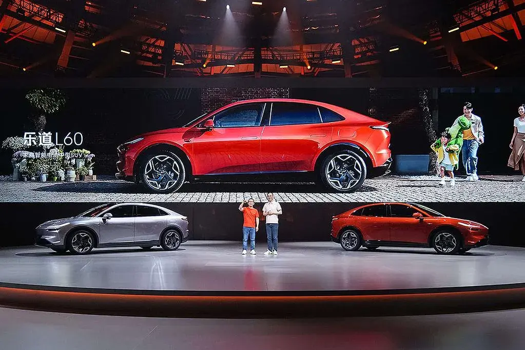 蔚來和李斌,要的就是鐵成