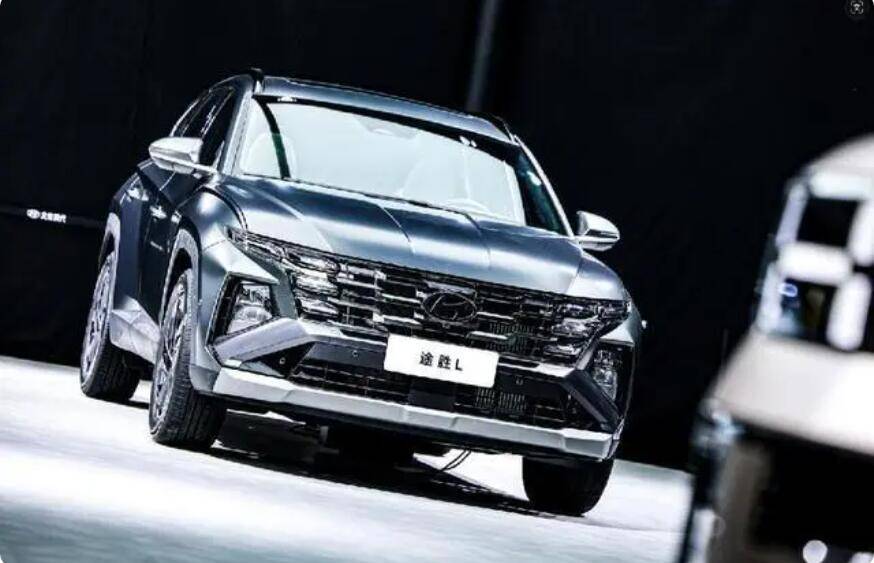 準備好銀子 四款燃油SUV來襲 新款瑞虎8 PLUS、全新212領銜