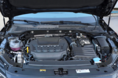 帕薩特出眾款超值優(yōu)惠+豪華配置,你的德系夢想可以實現(xiàn)了!