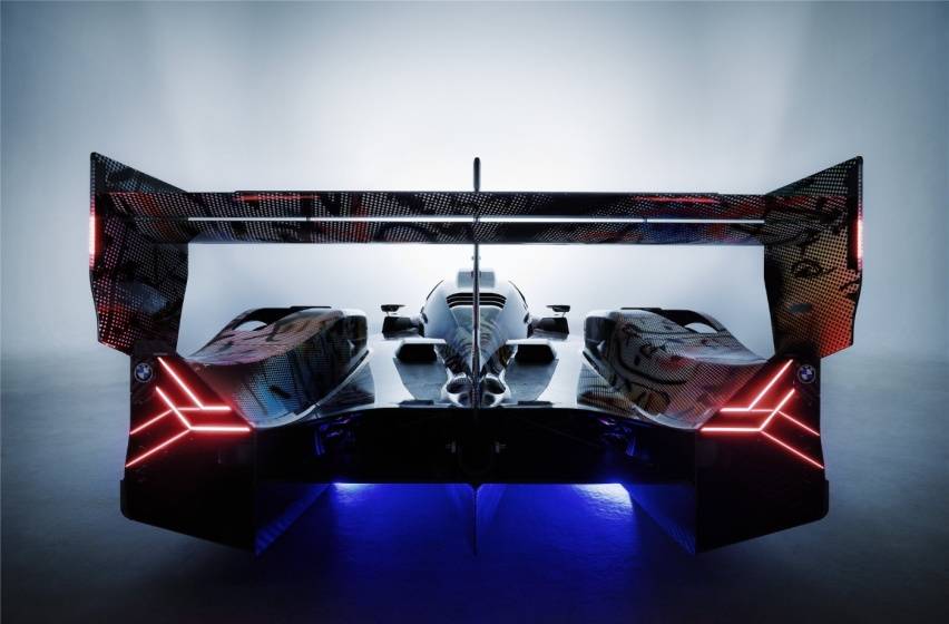 持續(xù)的創(chuàng)新與激情,第20輛寶馬藝術(shù)車在巴黎迎來全球首發(fā)