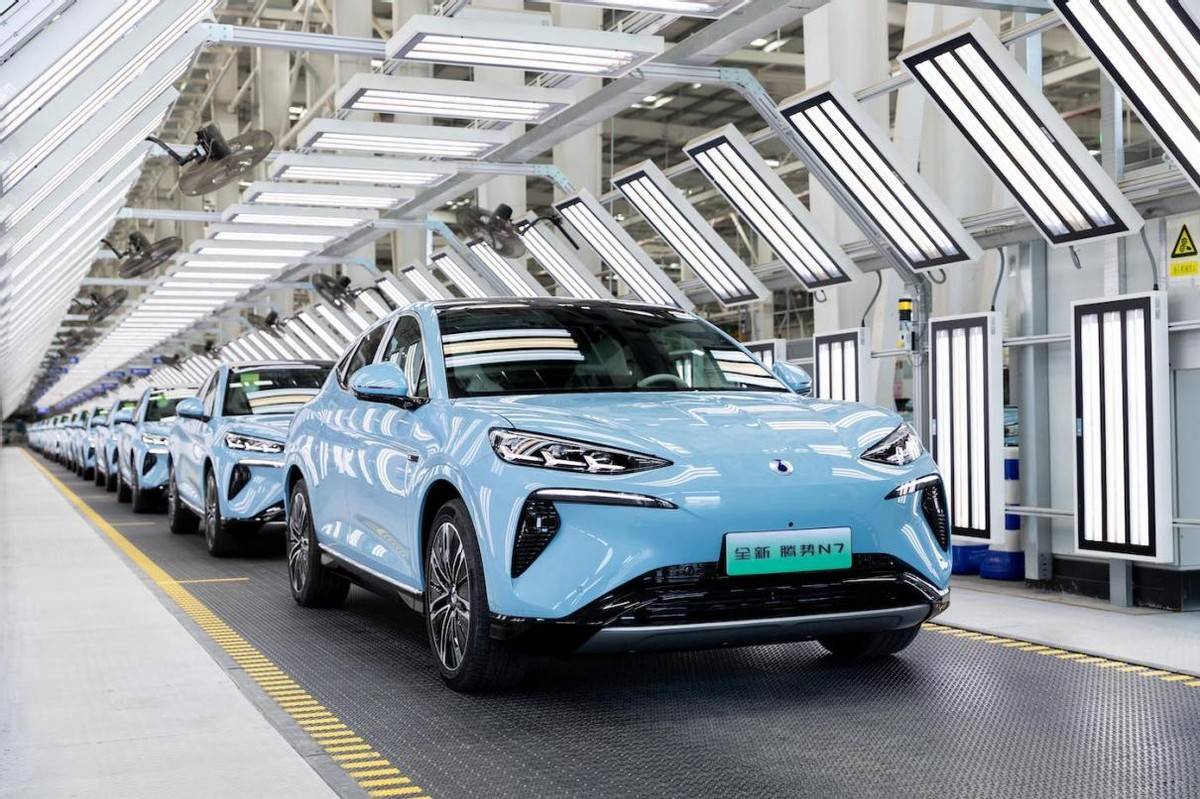 見證歷史!買燃油車的人成少數派,新能源“反擊戰”初步成功