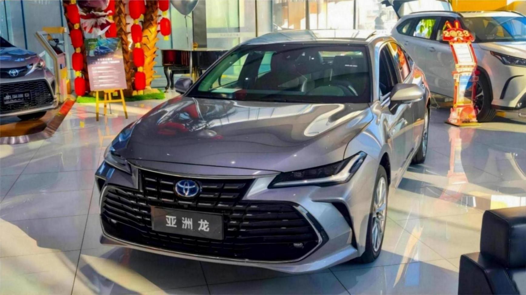 改款前夕,現款大放價,豐田亞洲龍是時候“抄底”了?
