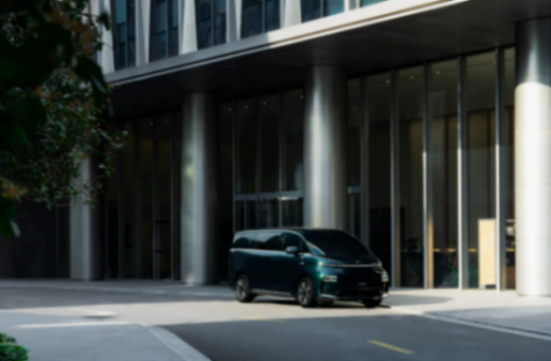 定位中大型純電MPV LEVC L380正式開啟預售,意向金2000元