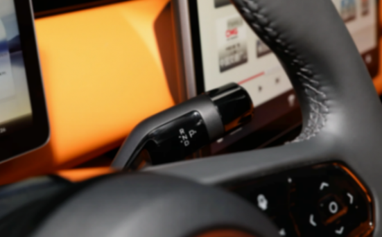 定位中大型純電MPV LEVC L380正式開啟預售,意向金2000元