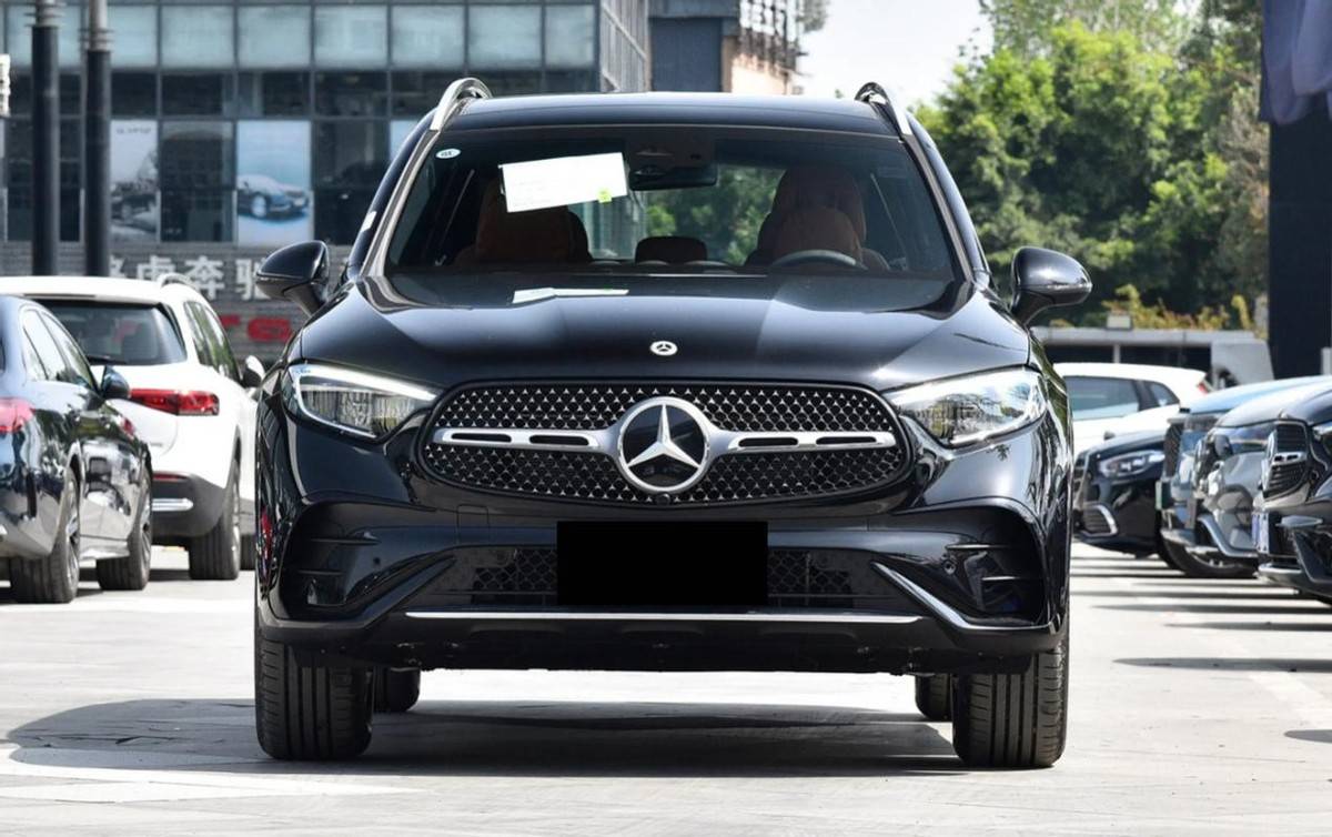 奔馳GLC4月銷量“腿斬”!奔馳在華最走量的SUV開始走下坡路了?