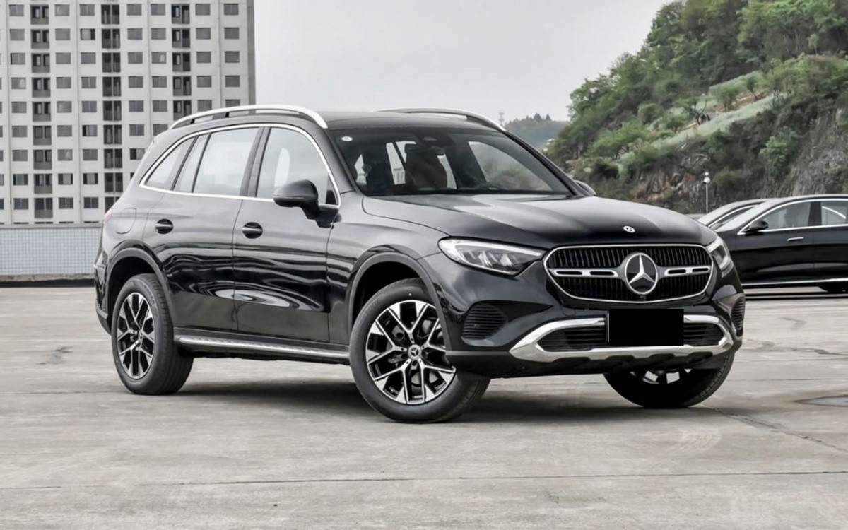 奔馳GLC4月銷量“腿斬”!奔馳在華最走量的SUV開始走下坡路了?