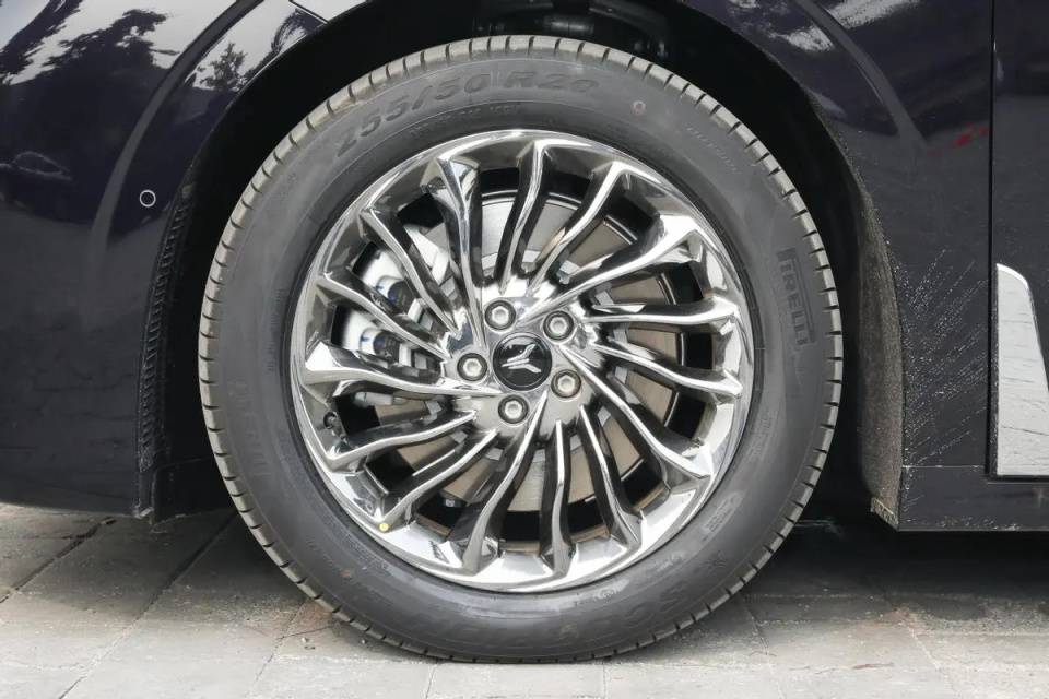 GL8迎來PHEV版,配置實力能和新嵐圖夢想家PK嗎? 圖片