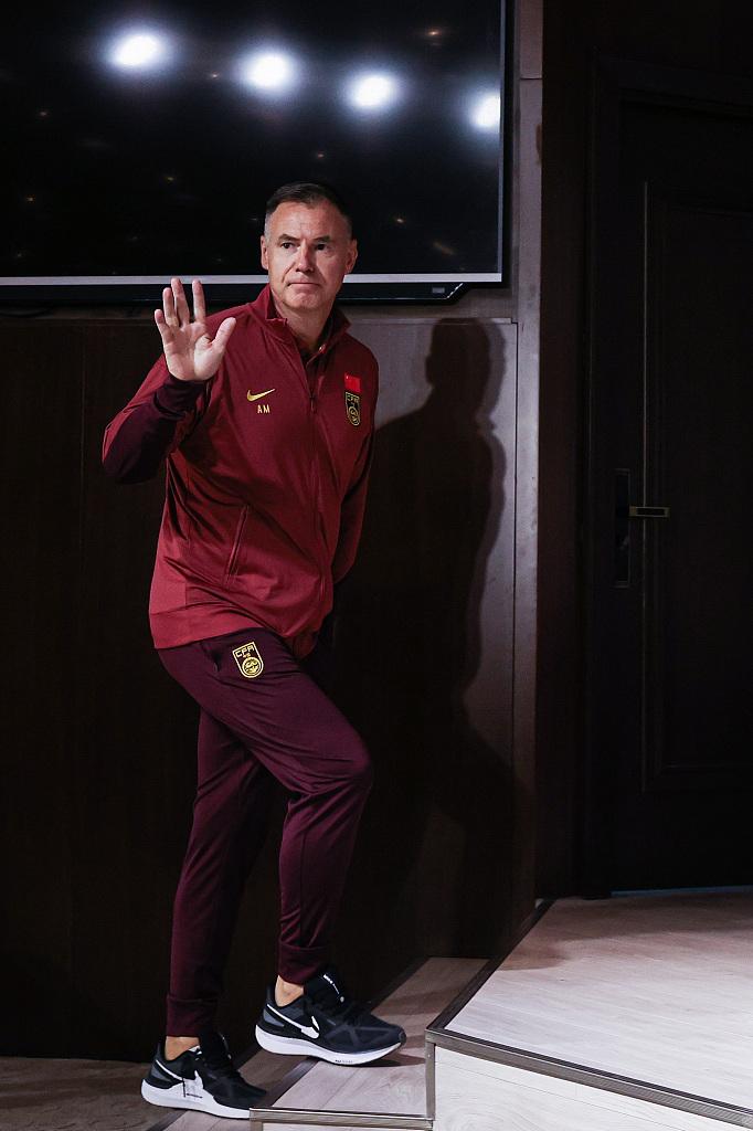 中國女足新帥亮相:承擔千萬人希望,這是很重的責任