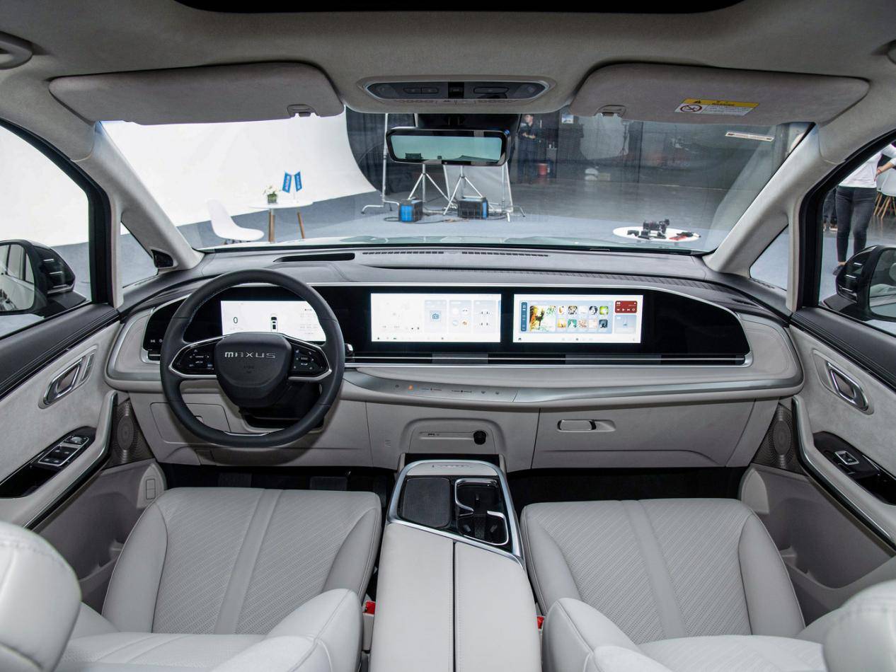 1400x0_1_q95_autohomecar__ChxoHWYia1eAGy2UADCKeEKMsOI353