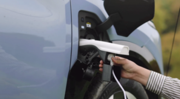 奶爸車不能只看廣告,起亞EV5比理想更適合帶娃?