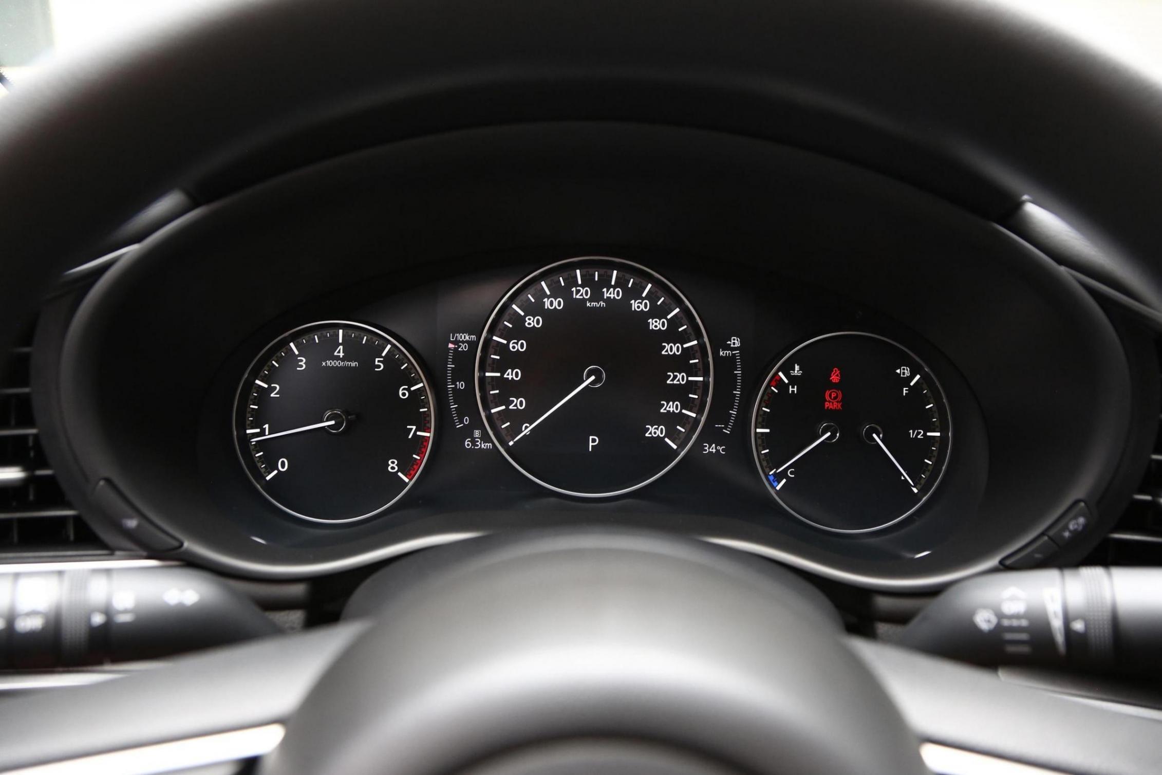 馬自達3 昂克賽拉,售8.99萬元起,三大件可靠,年輕人買它怎么樣