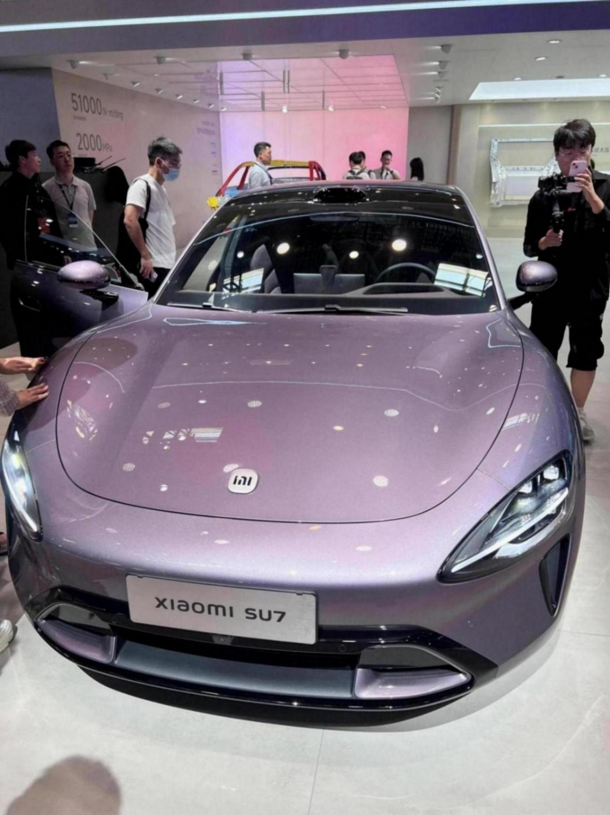 小米SU7-紫-1.JPG