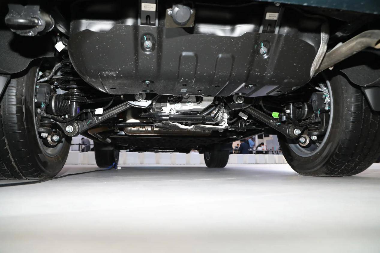 60a474c60d7fe43d6288642c37ca25a0~2508x0